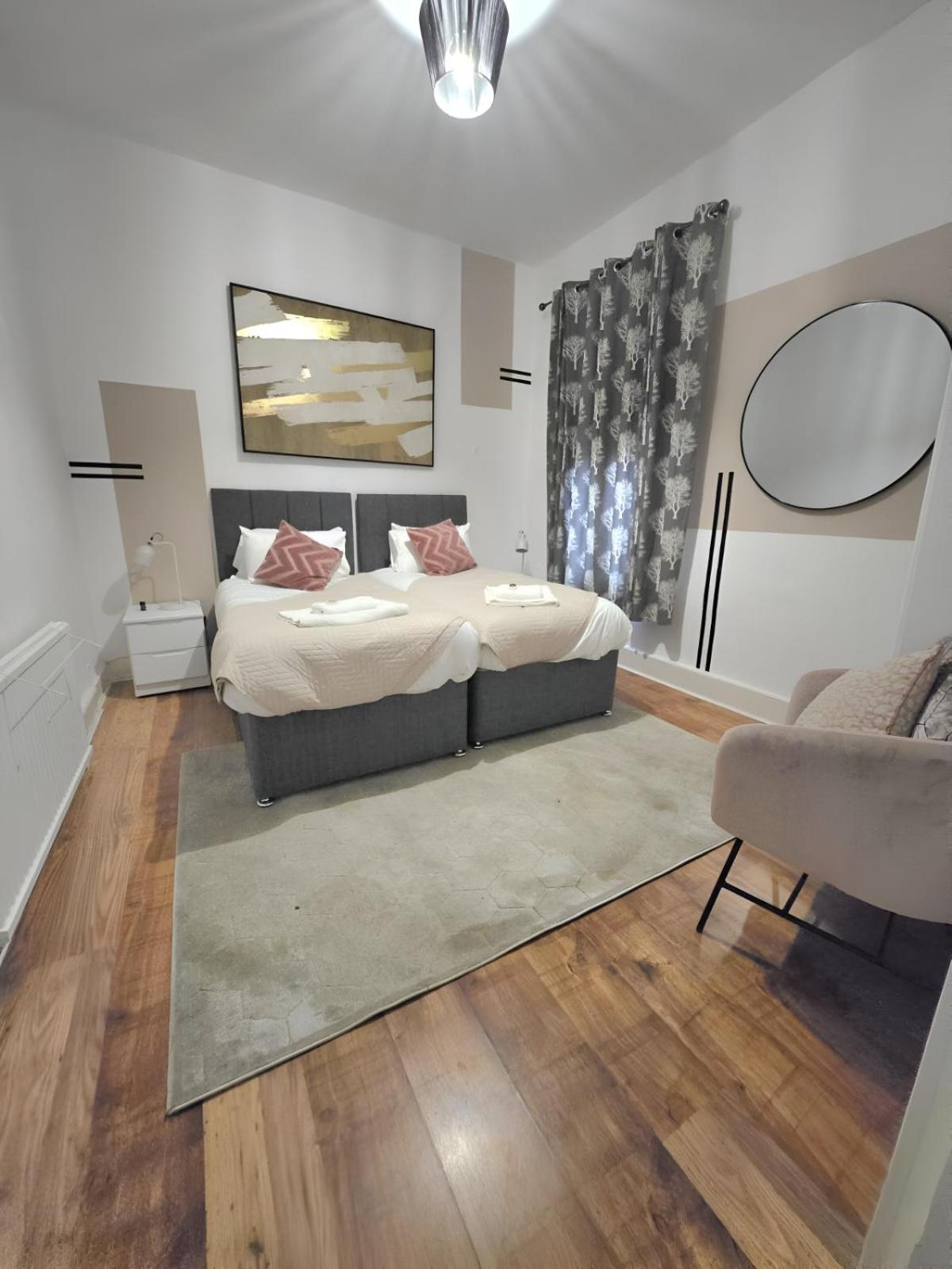 Large Dulwich 3 Bedroom Near Kings College Hospital * Londres